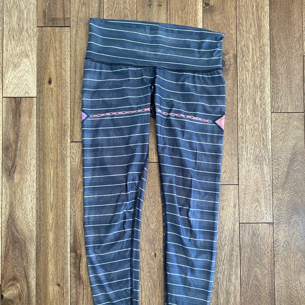 Teeki yoga pants